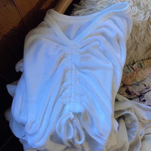 Synched Aerie top - Picture 4 of 4